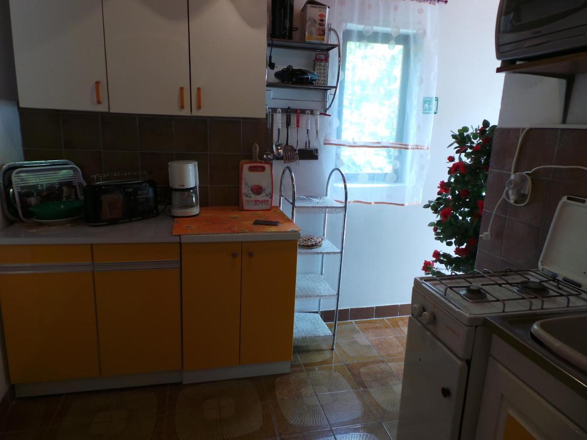 2 L Διαμέρισμα Jablanac Εξωτερικό φωτογραφία